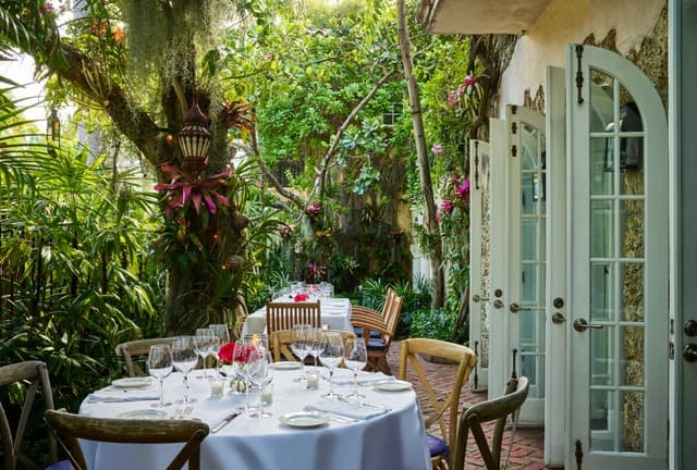 Casa Tua Miami Beach